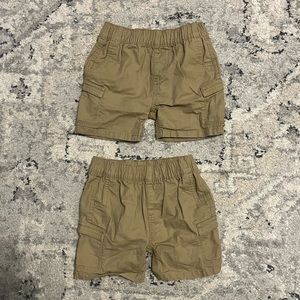 2 Pairs of Carhartt Cargo Shorts Boy (12 mths)